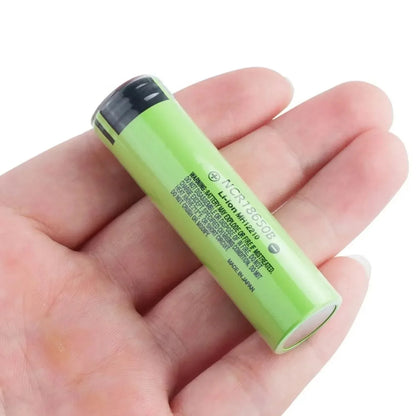 New Protected NCR18650B 3.7v 1800mAh 18650 Lithium Rechargeable Battery with Pointed (No PCB) for Flashlight Batteries